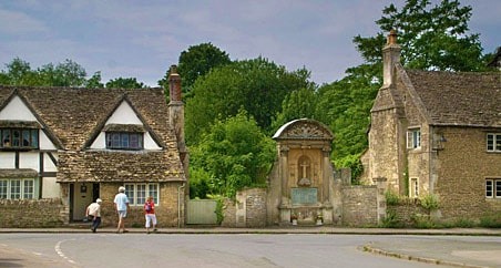 cotswolds village
