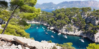 This beautiful picture shows the Calanques of Marseille